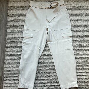 Banana Republic Cargo Pants (Size 8, women's) NEVER WORN